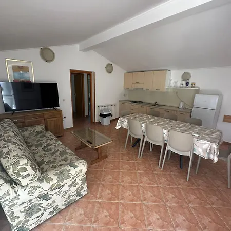 Monte Magno Villa Póla